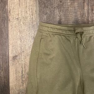 Men’s Adidas Essentials Logo Pants, Fleece Jogger, Small, Tall Friendly